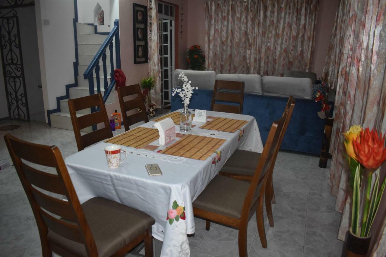 Sandy Shore Flic en Flac Ngoại thất bức ảnh